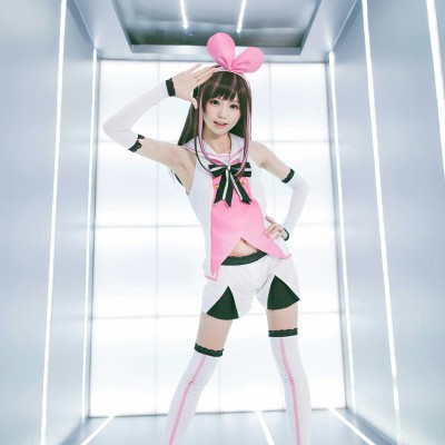 Kizuna AI