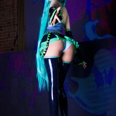 SwimsuitSuccubus Hatsune Miku