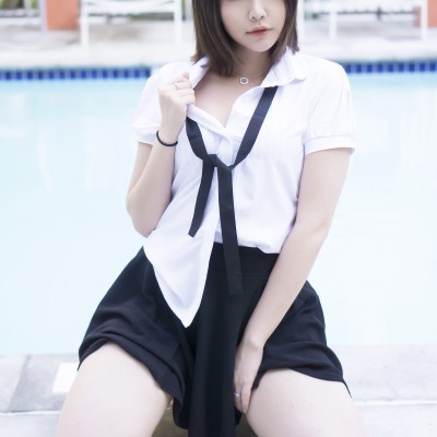 Hana Bunny wet shirt casual