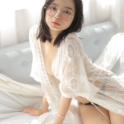 Pretty girl vietnam nude photo